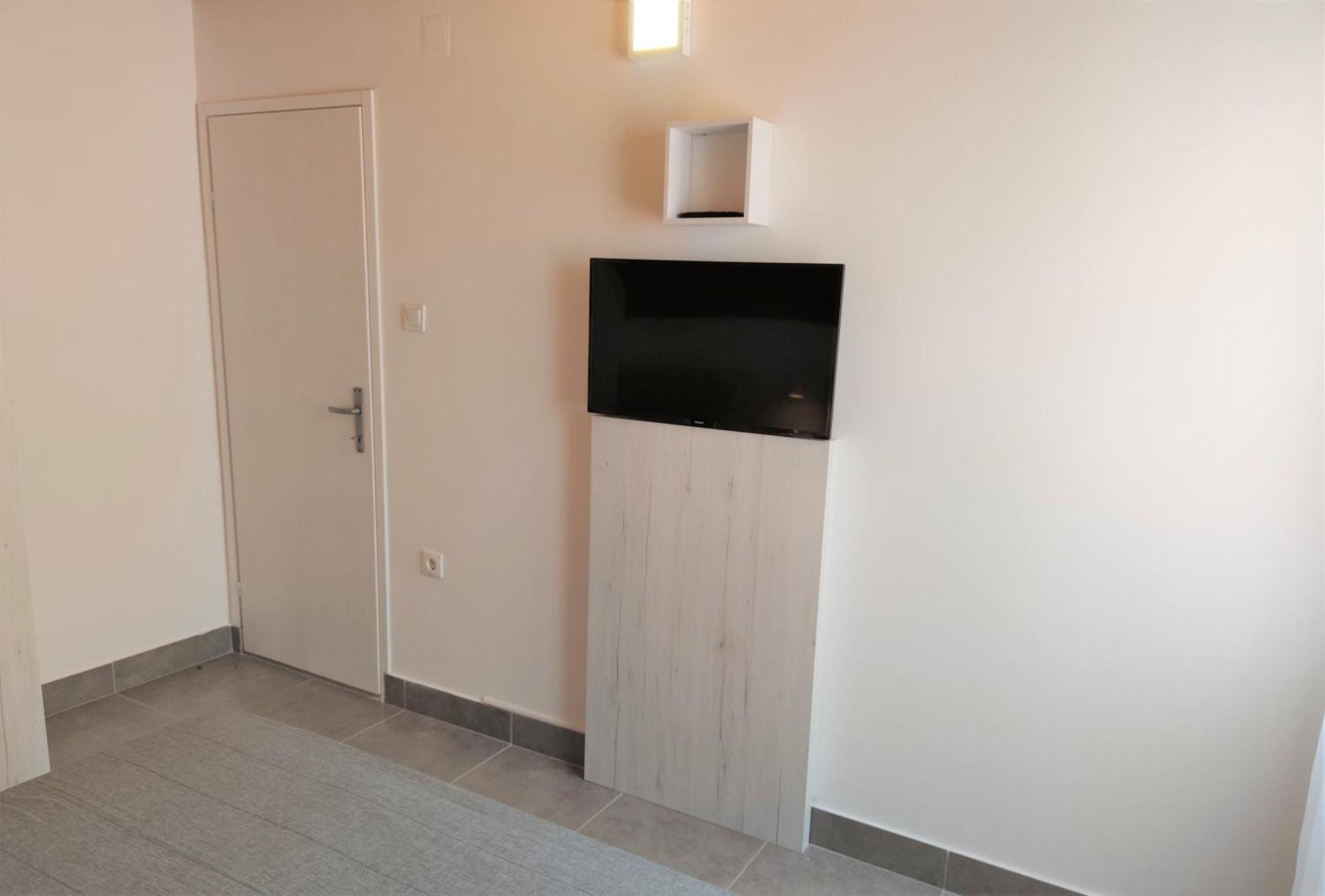 Apartments Rak Vis Ruang foto